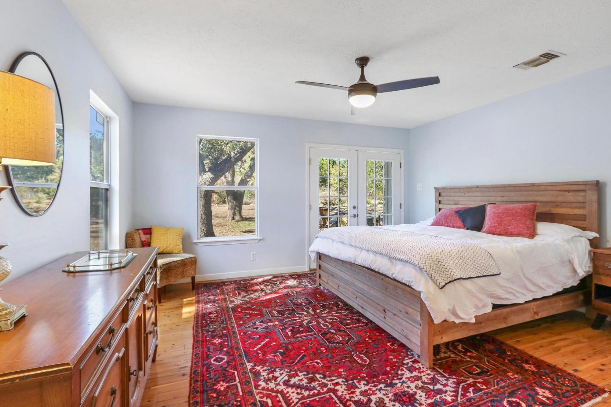 Red Donkey Cottage Wimberley Exterior photo